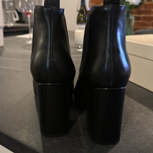 K. Spin Chelsea Block Heel Boots - Picture 5 of 8